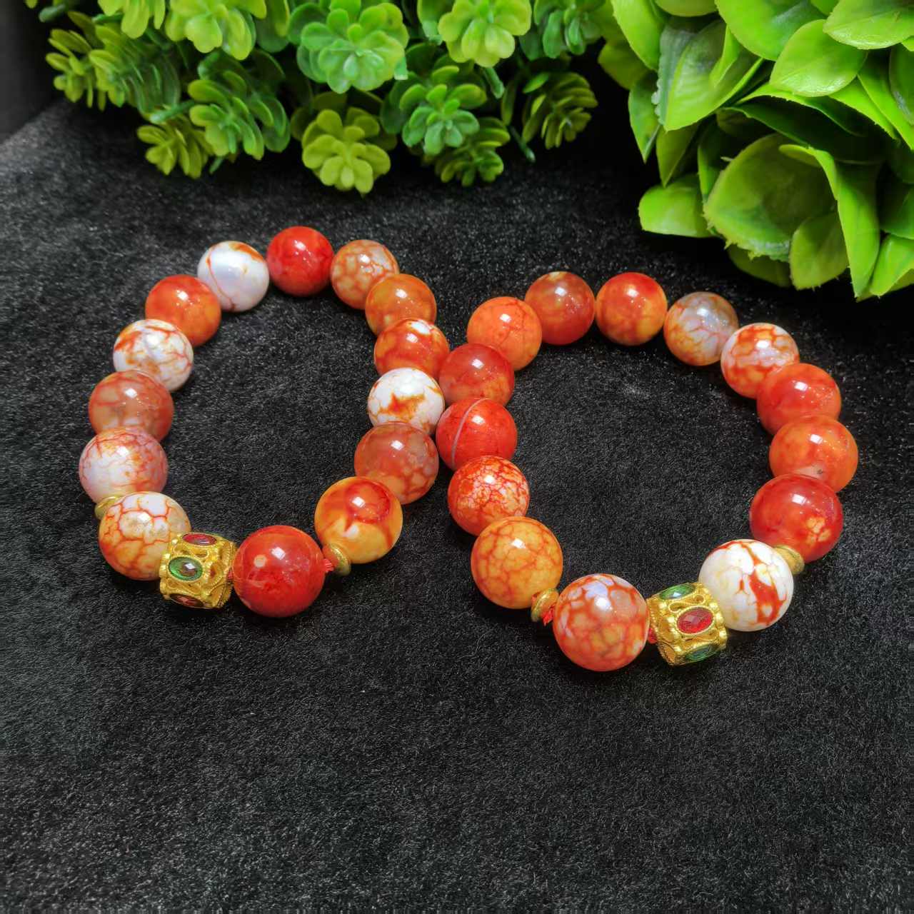 S8065地心火莲雪龙玛瑙红手串-多样性发货只发一件
