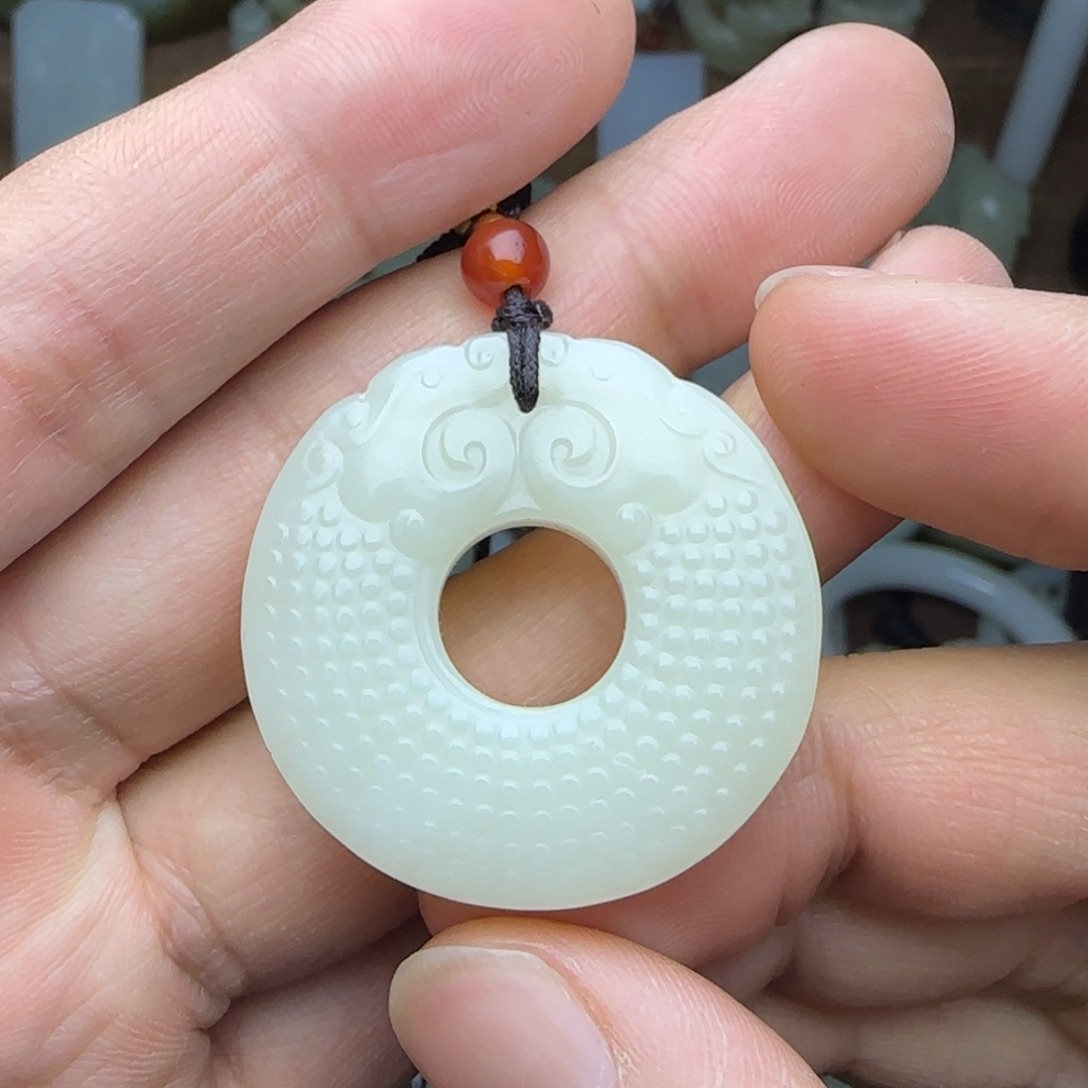 和田玉挂件未镶嵌双龙护主