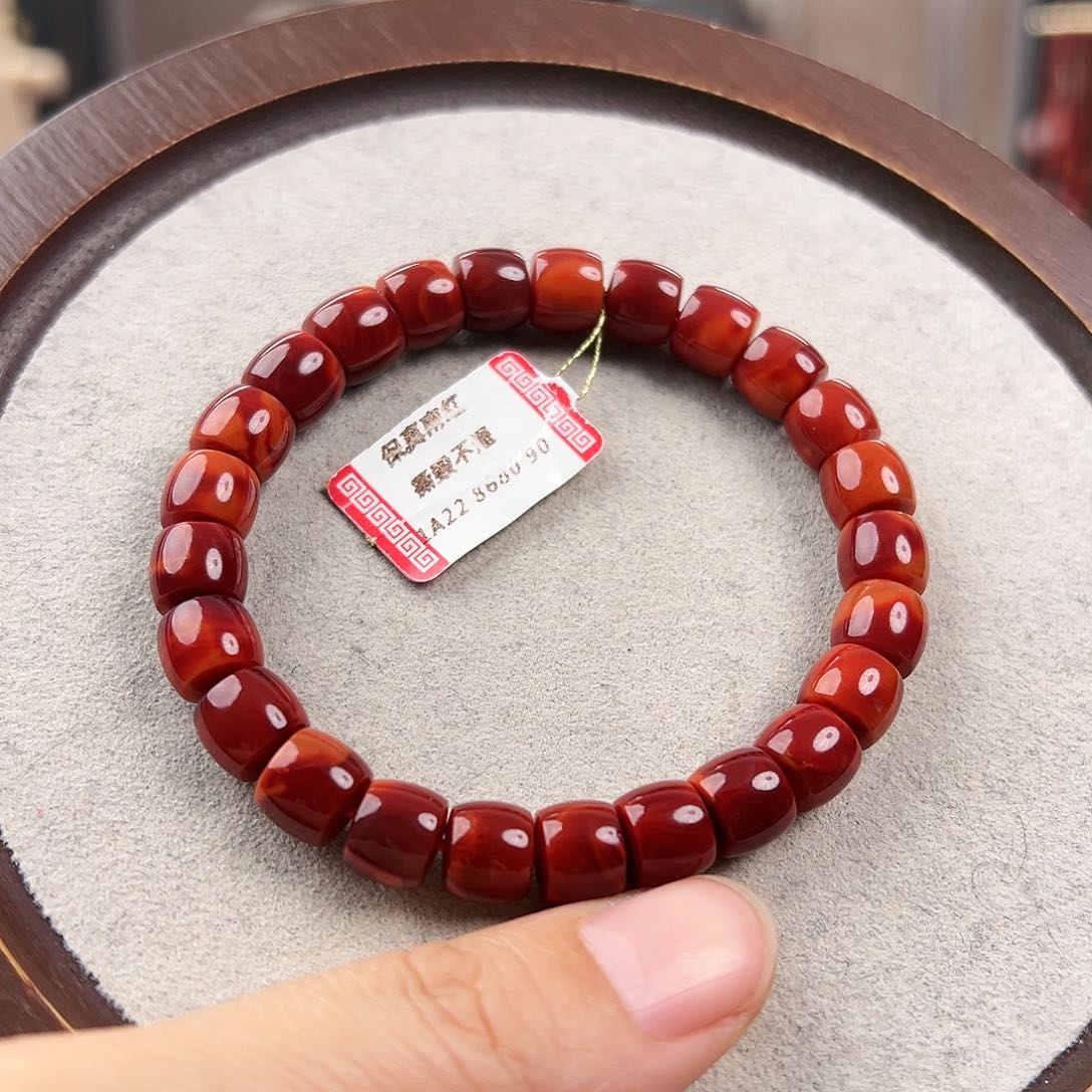 南红玛瑙手串未镶嵌