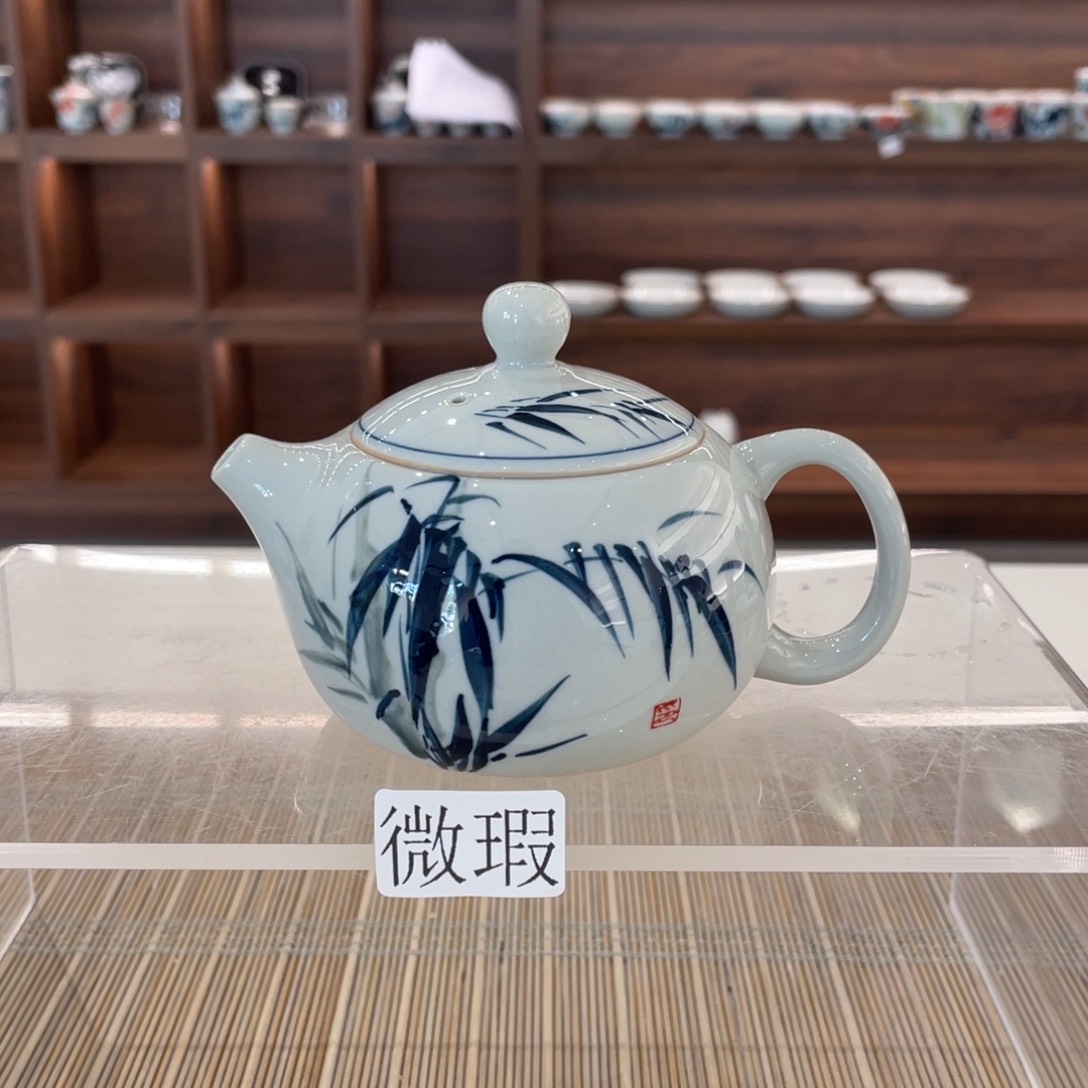 釉下手绘茶具微瑕