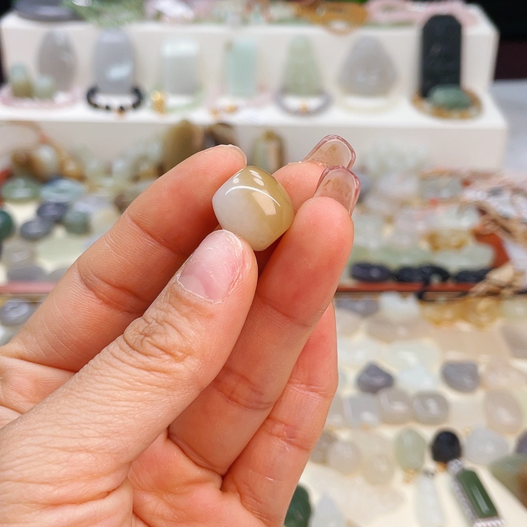 【闪购商品】和田玉吊坠(不含链)未镶嵌用****7