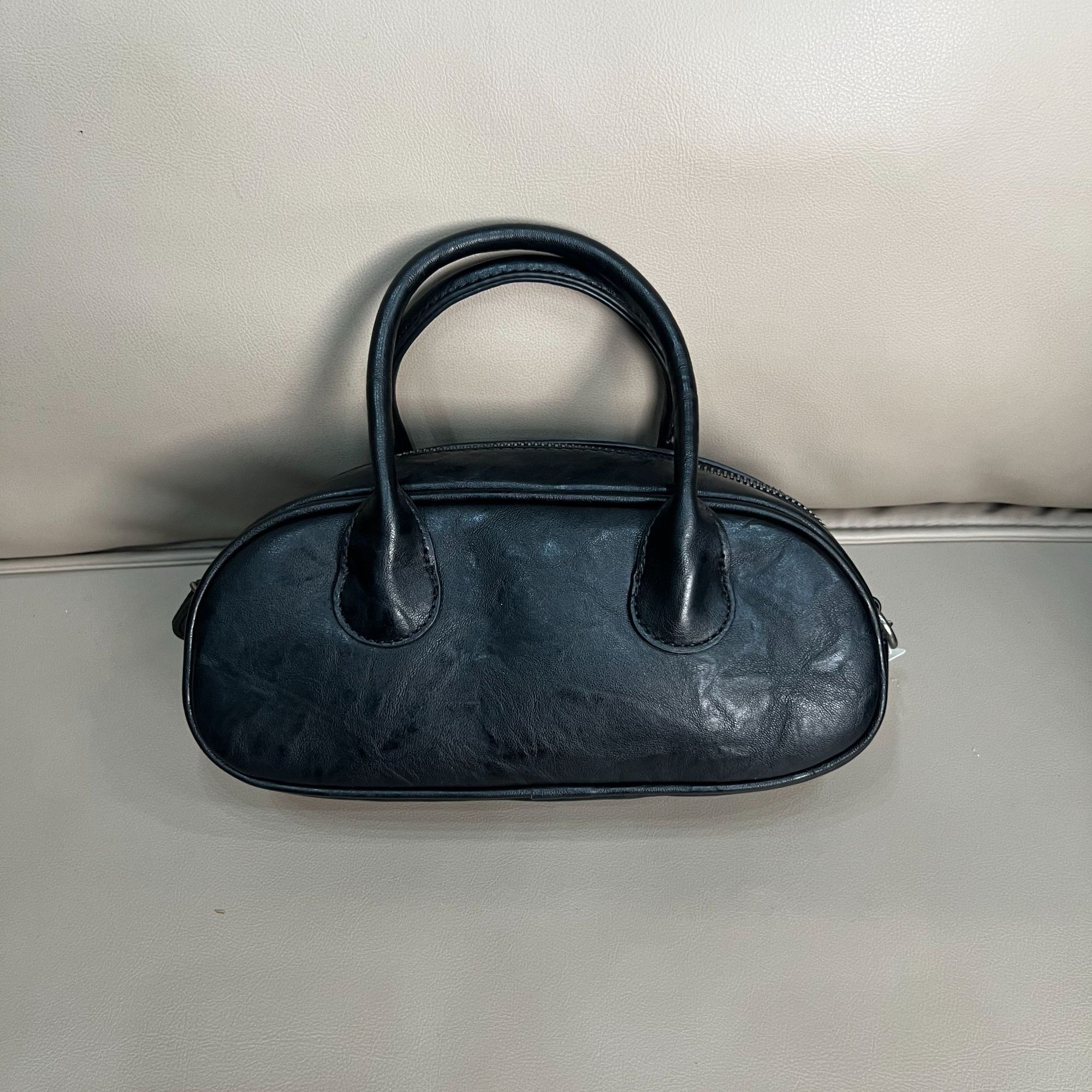 A159 新款真皮时尚通勤休闲百搭经典单肩手提包 黑色