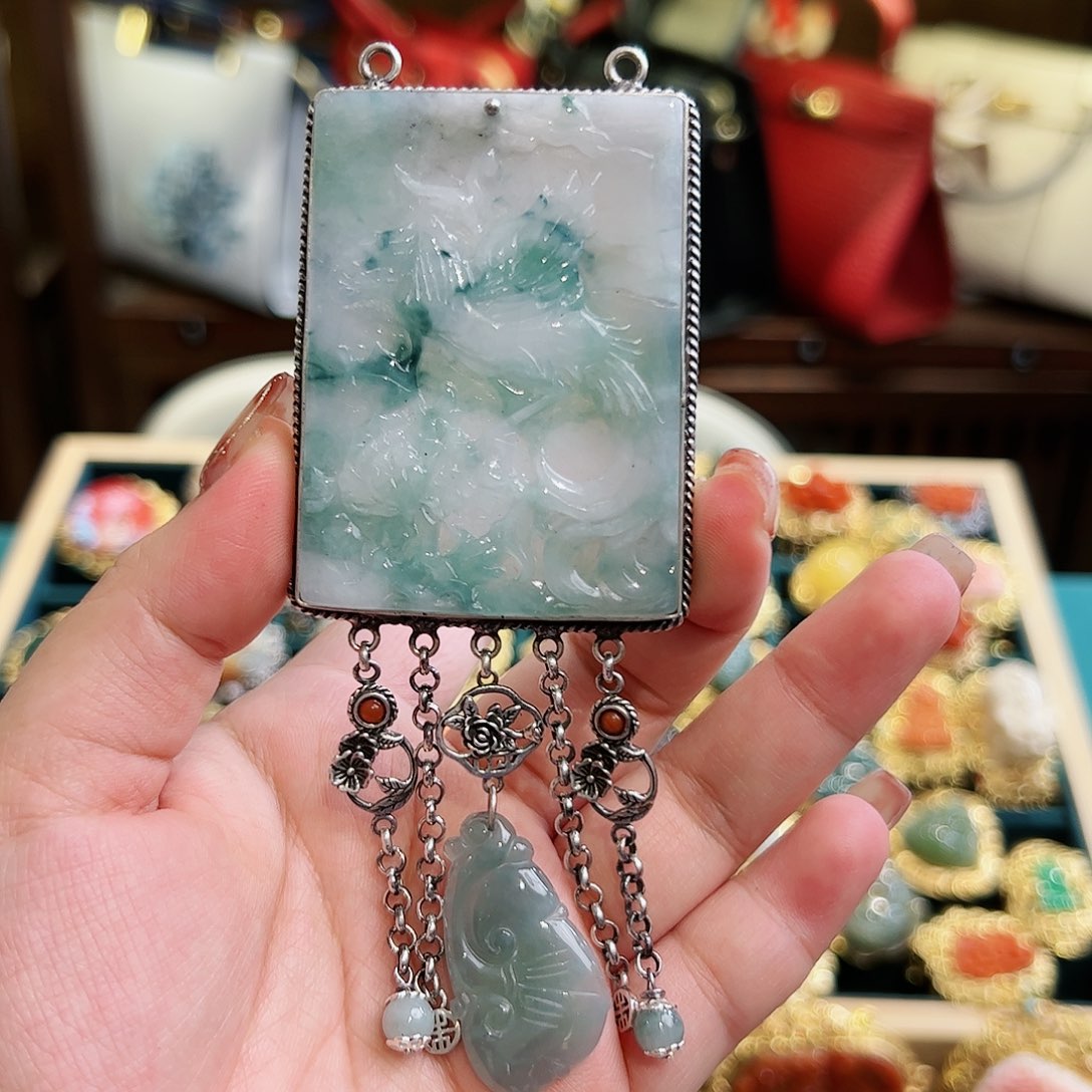 翡翠颈饰银S925镶嵌古风