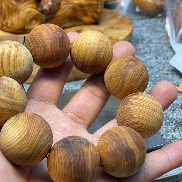 柏木（崖柏）瑕疵100