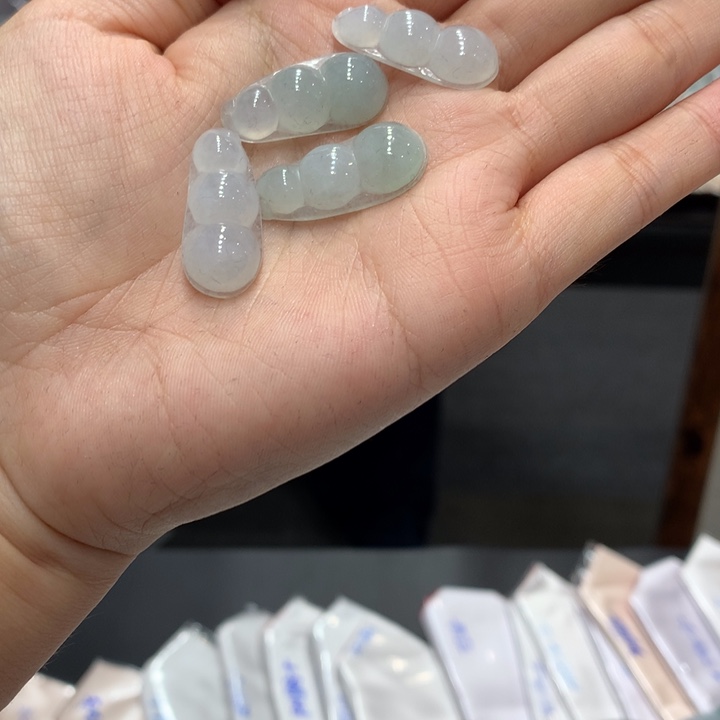 吊坠(不含链)未镶嵌翡翠多样性发单件