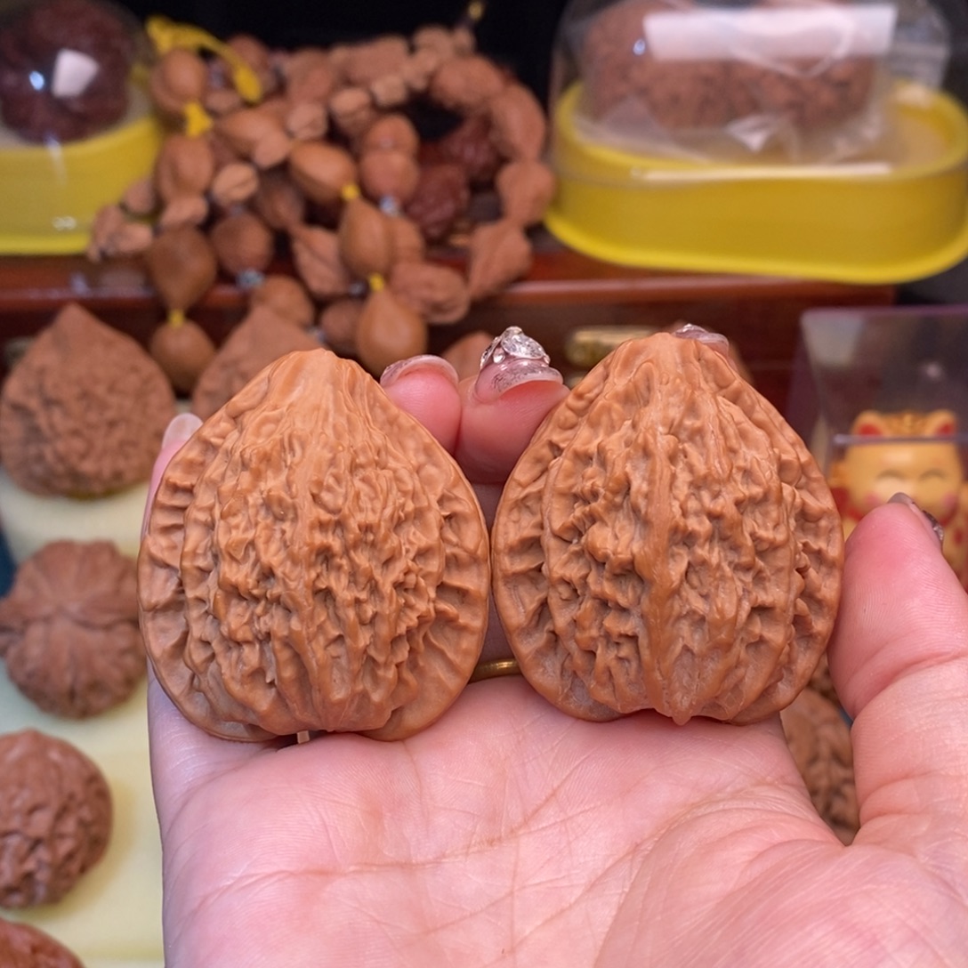 核***芢吊坠文玩核桃铁扇40全