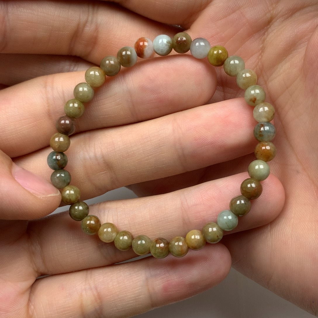 翡翠颈饰未镶嵌花5加