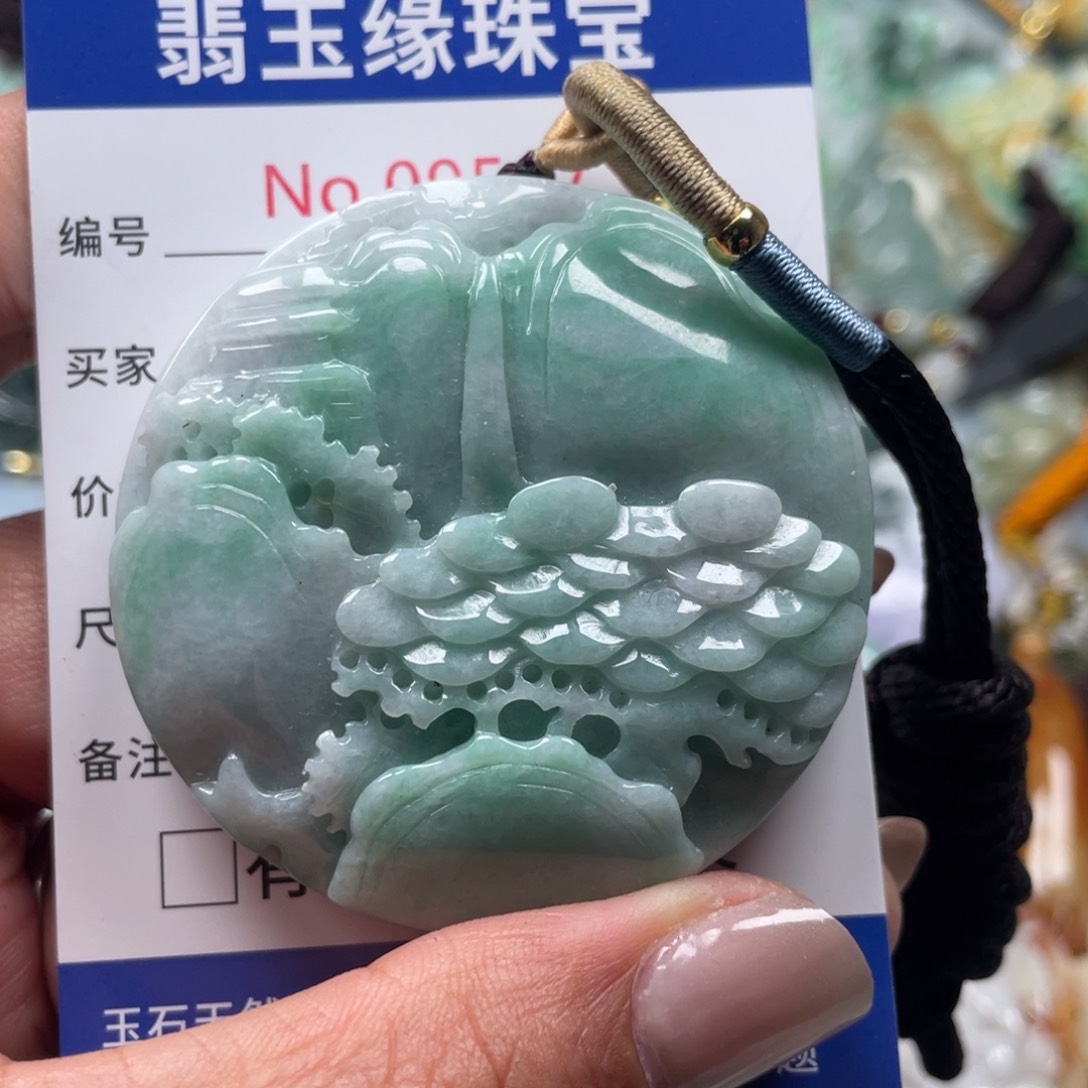 翡翠挂件未镶嵌翡玉缘翡翠挂件