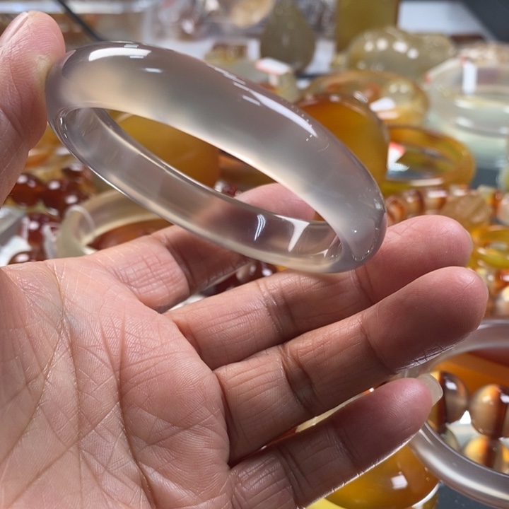 柏香籽/百香籽吊坠张*习