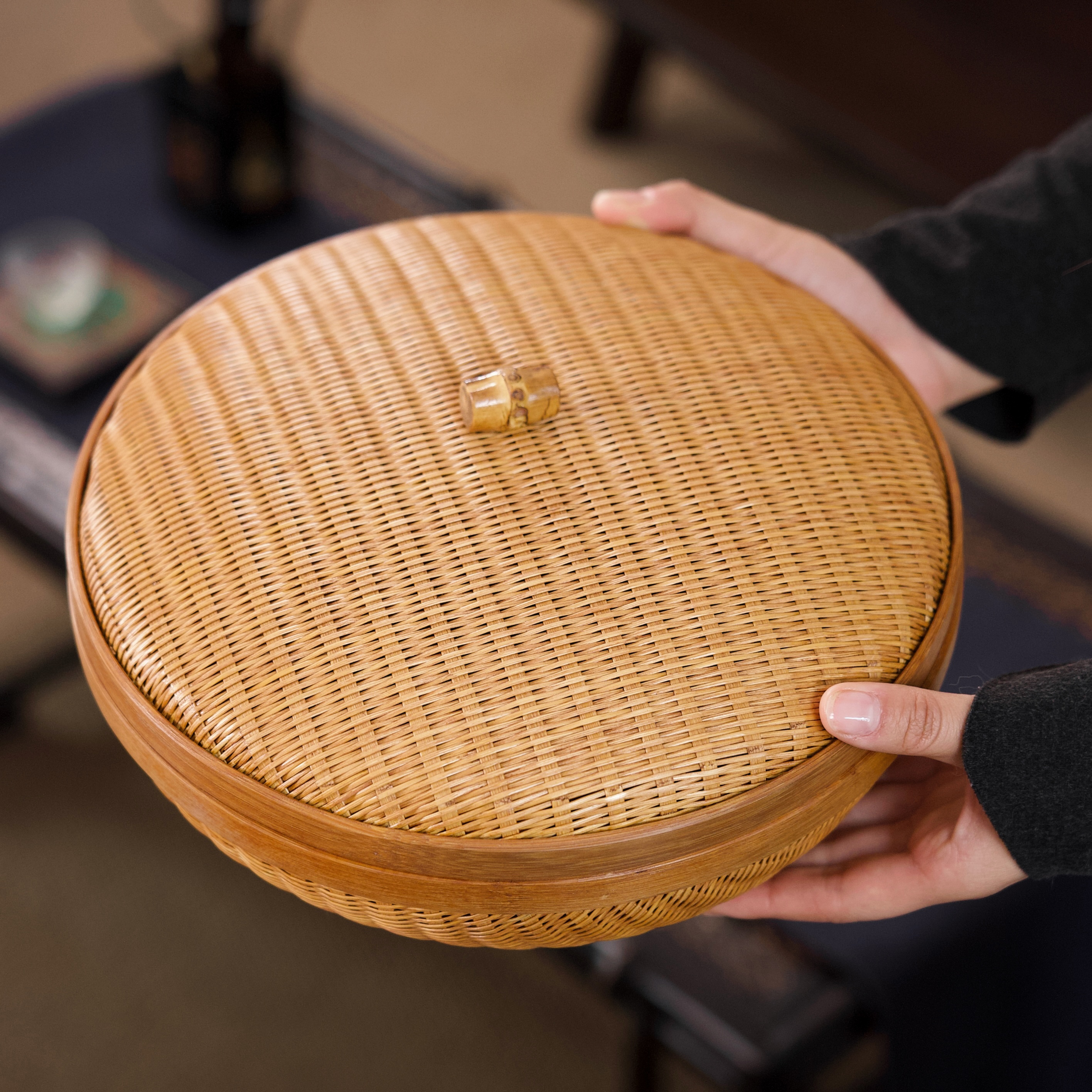 竹编深色带盖篮子收纳筐托盘菜篮纯手工精编圆形水果篮创意干果篮