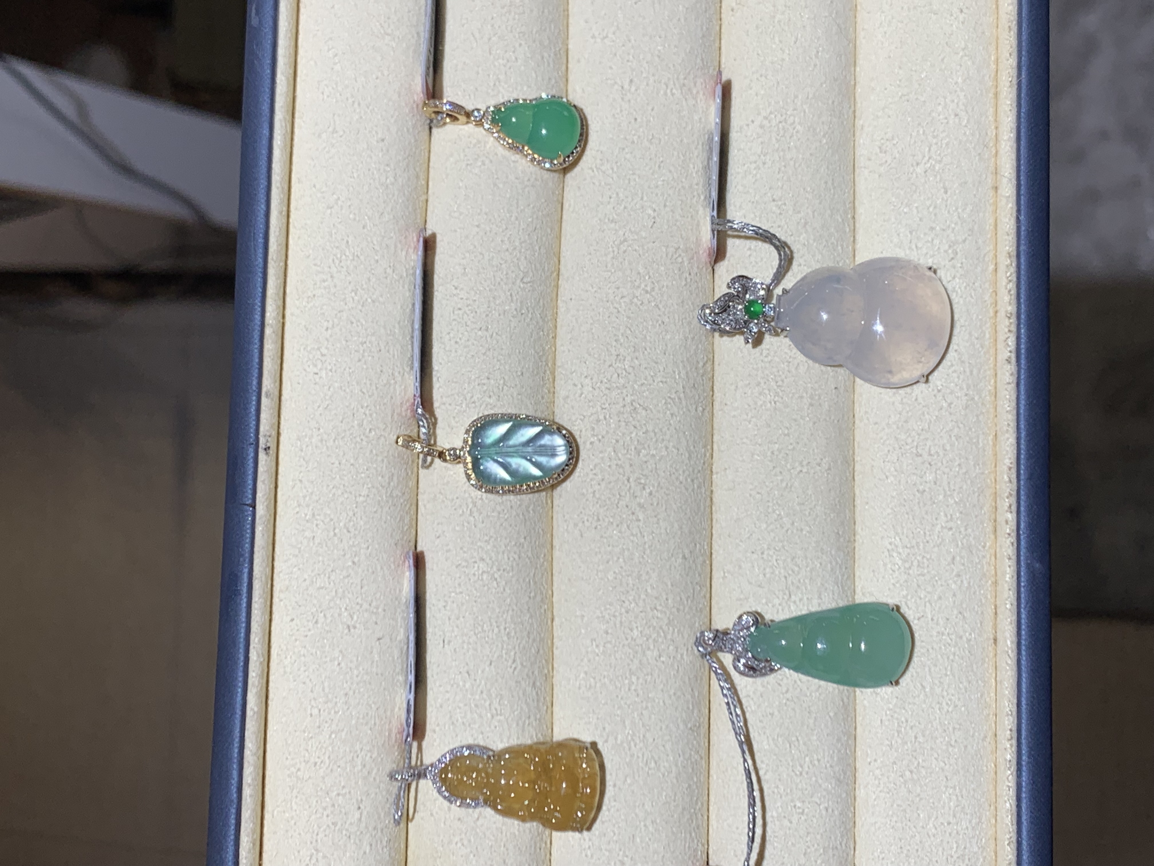 【彩虹盘】翡翠吊坠-18k金镶嵌-多样性发其一WXY11|CXQ21