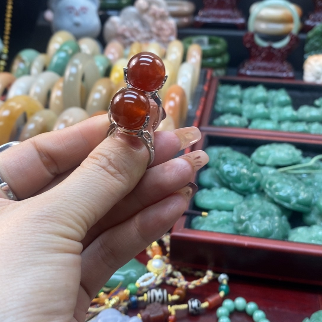石英质玉手镯合金