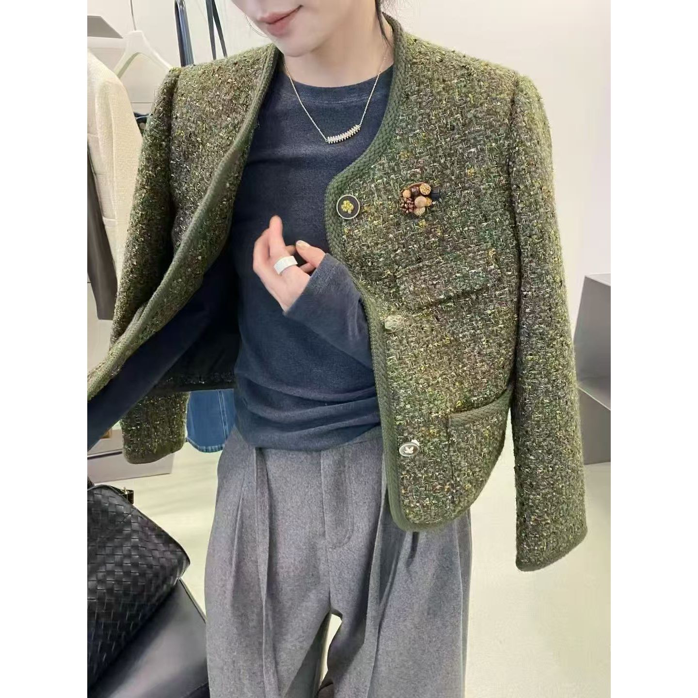 KIKI严选：25267-1+9家欧货南油秋冬洋气挂坠韩系小香风轻奢外套