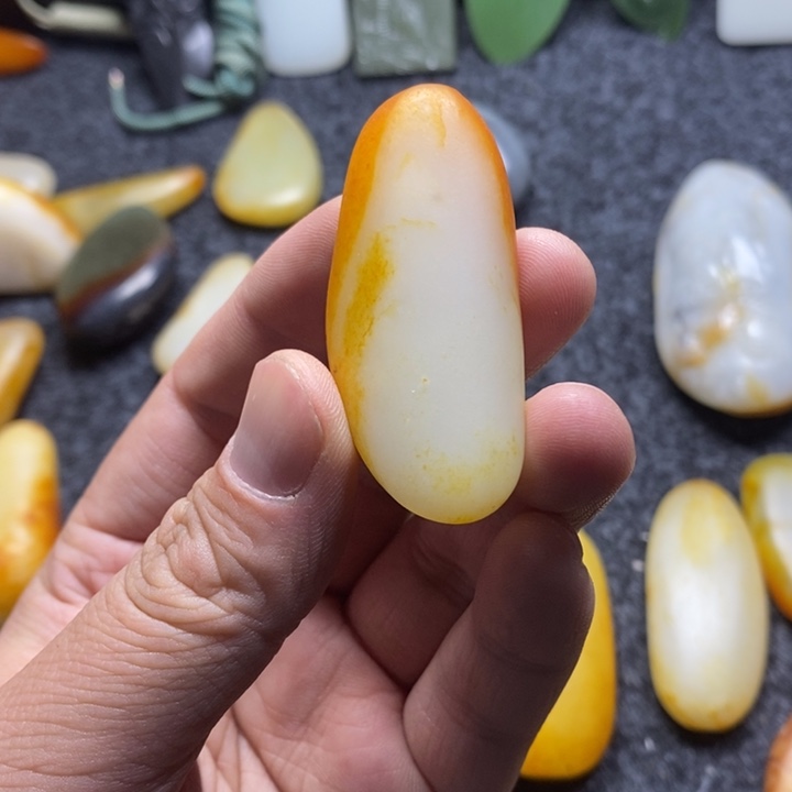 【闪购商品】和田玉颈饰未镶嵌