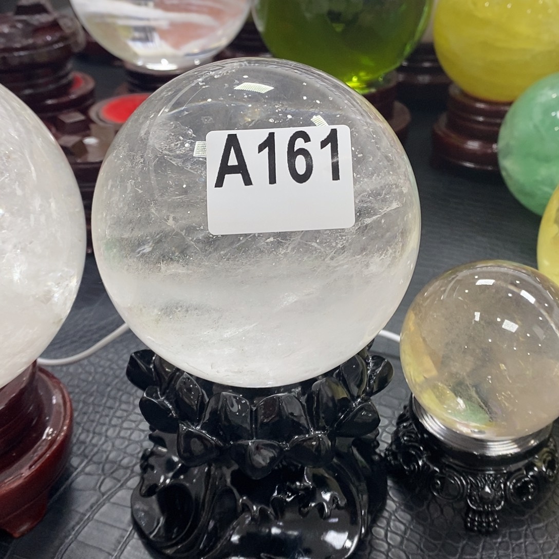 郝***帅石材天然白水晶11.0