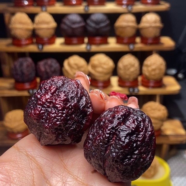 文玩核桃吊坠缘**灭饕餮9876