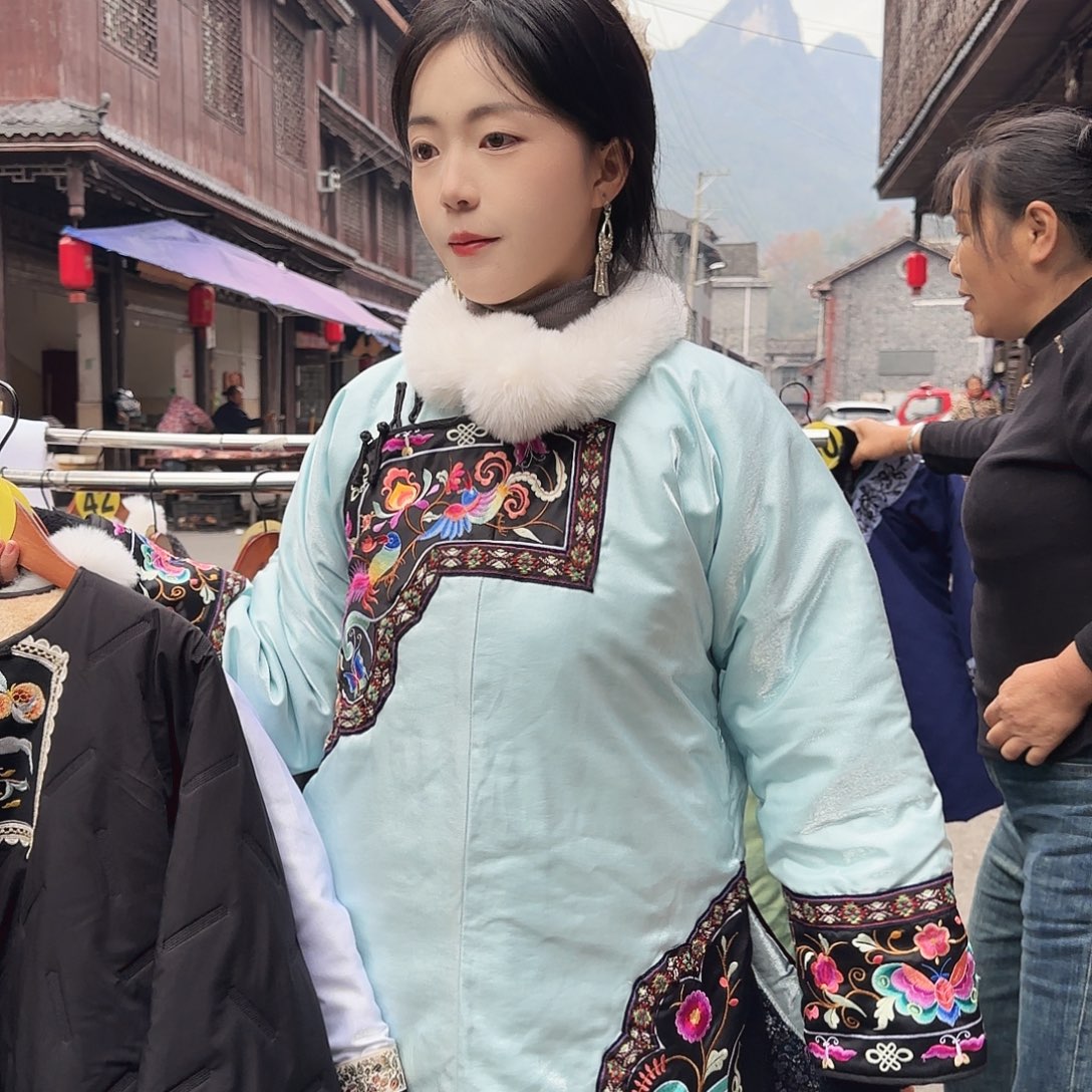 小***绪湘西苗族刺绣加厚160 125斤