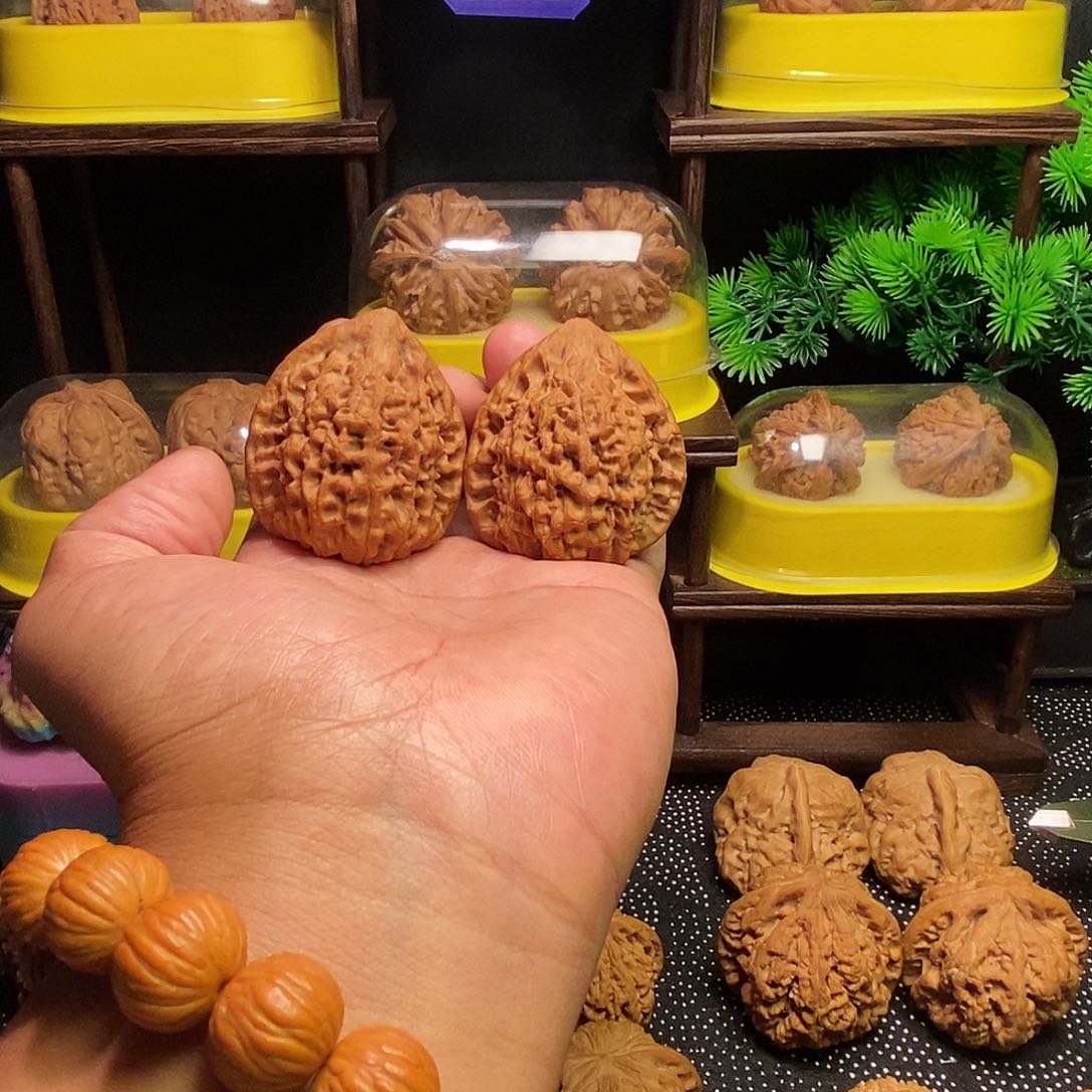 吊坠文玩核桃专***8福利官帽43