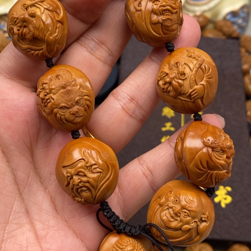 【闪购商品】橄榄核吊坠橄榄手工雕刻工艺
