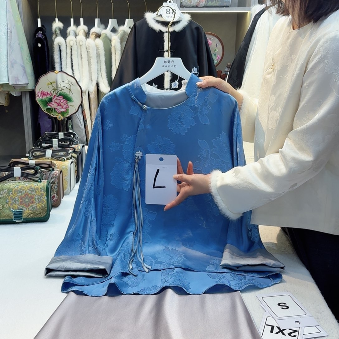 m***k非遗传承人的精神风貌和