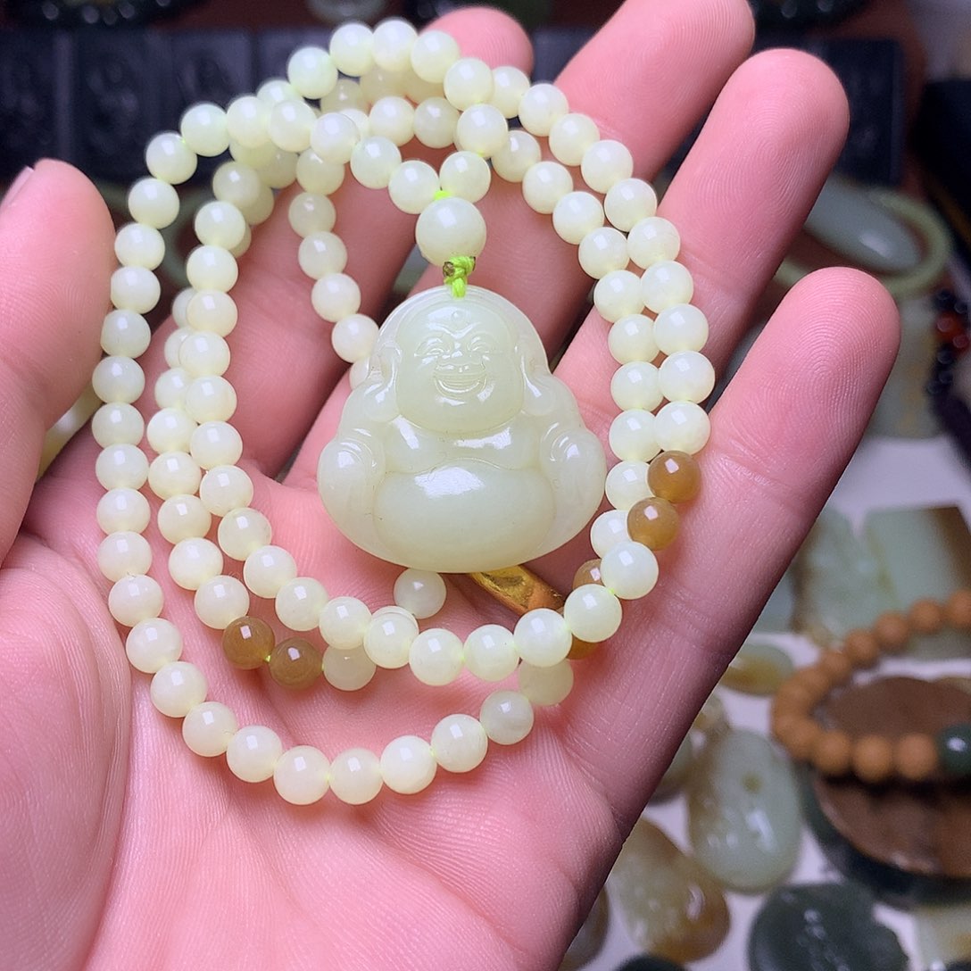 颈饰未镶嵌和田玉