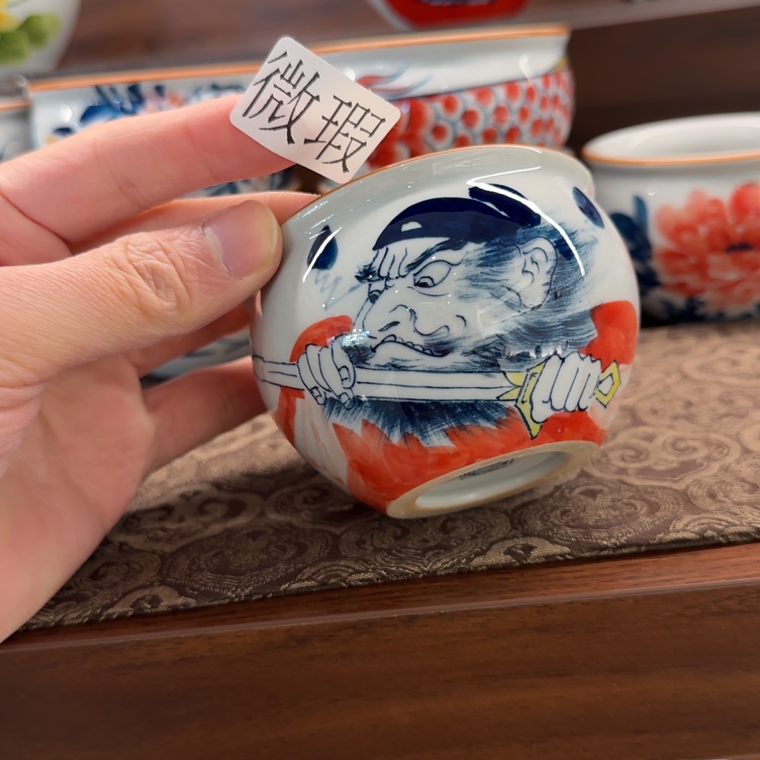 釉下手绘茶具微瑕