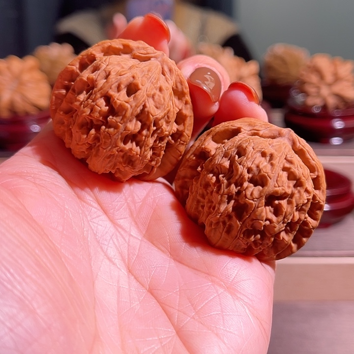 核桃全品三角白无休