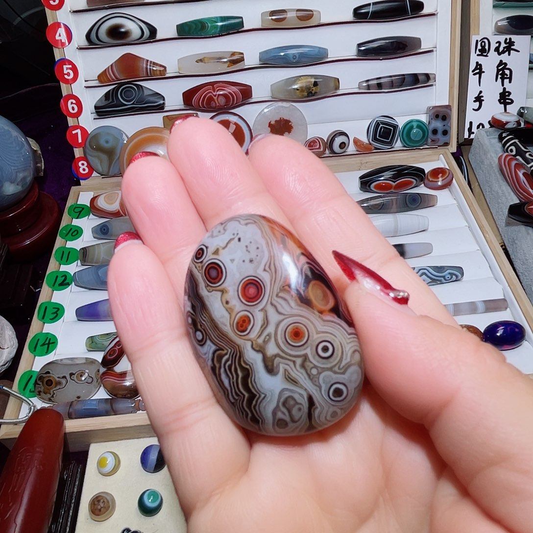 玛瑙/玉髓颈饰未镶嵌