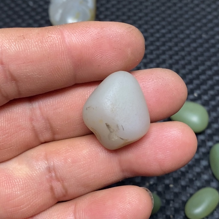 和田玉（白玉）珠宝奇石未镶嵌