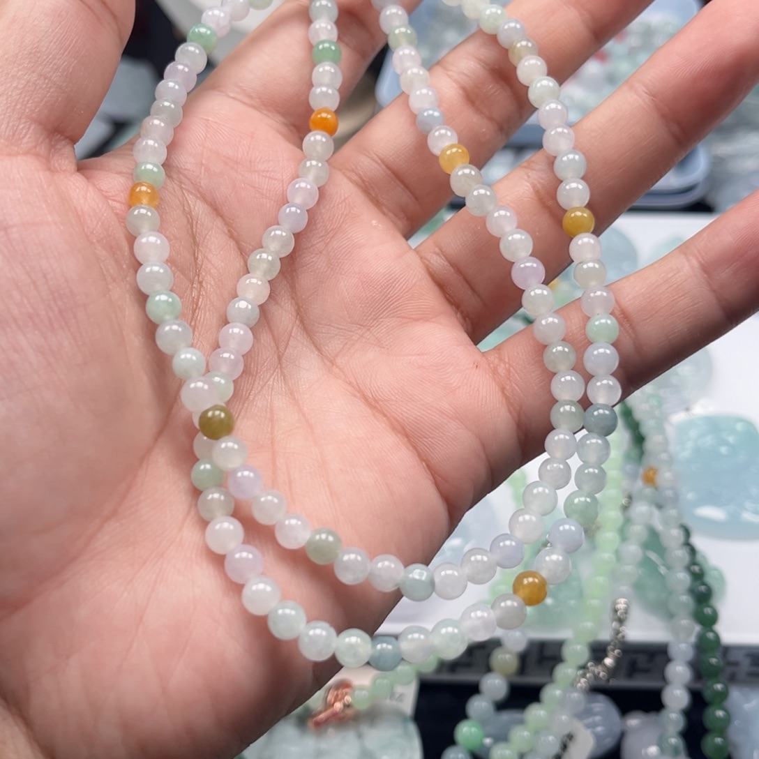 柠***香翡翠未镶嵌颈饰天然翡翠A货