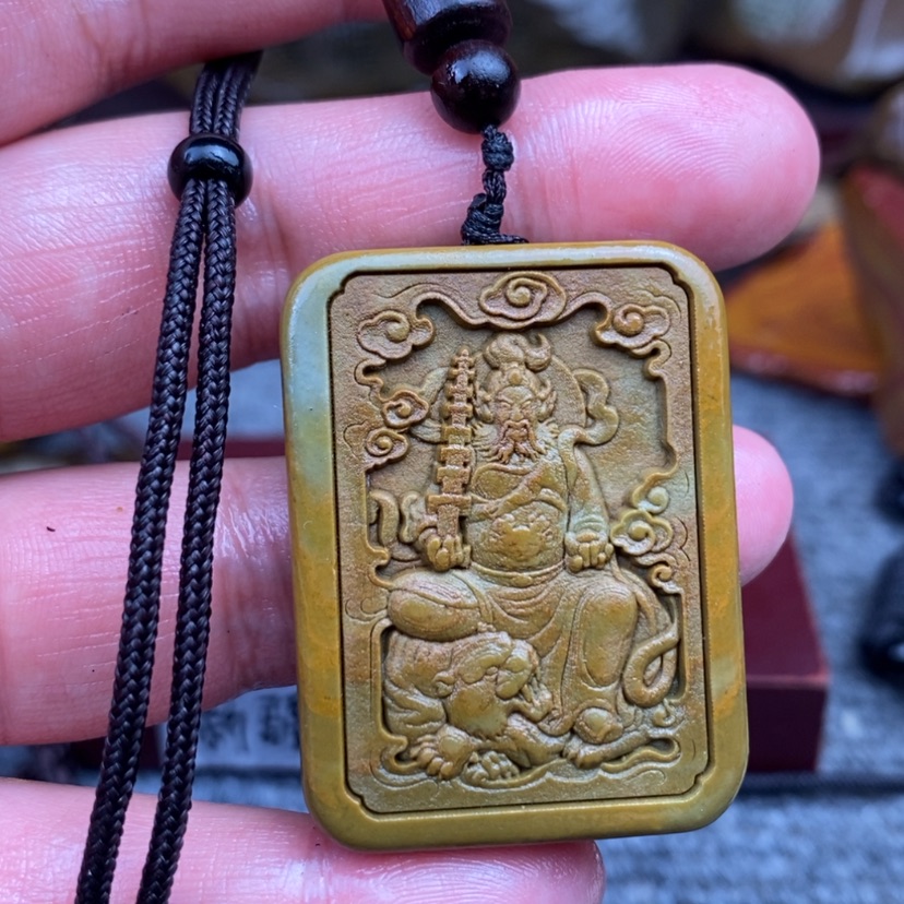 【闪购商品】原石雕刻手把件