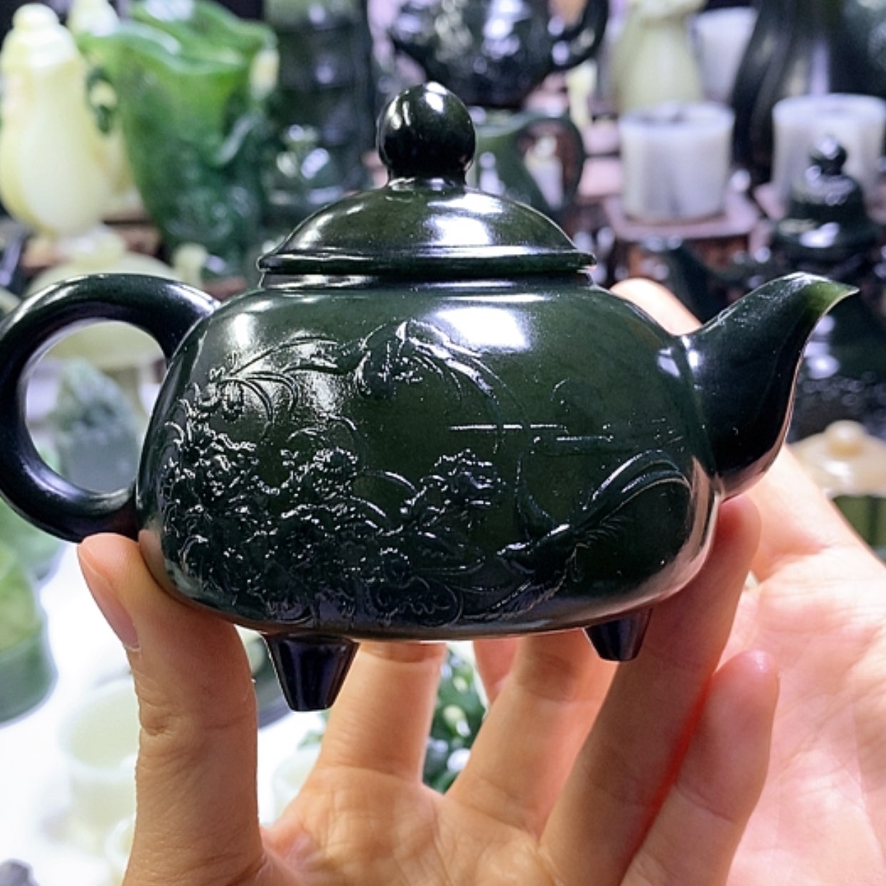 【闪购商品】和田玉（青玉）摆件未镶嵌微瑕