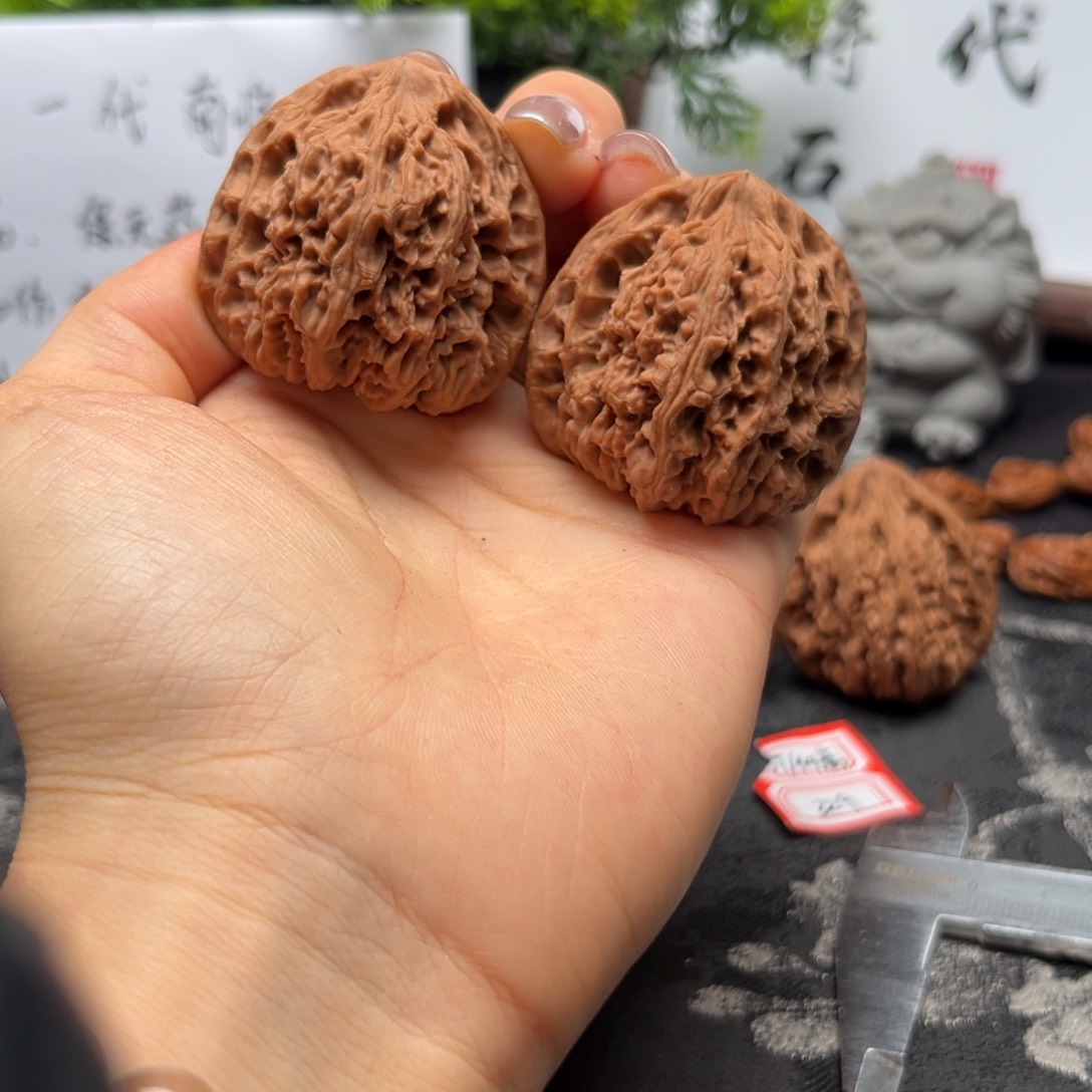 吊坠文玩核桃仅**见南疆