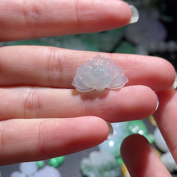 颈饰未镶嵌翡翠天