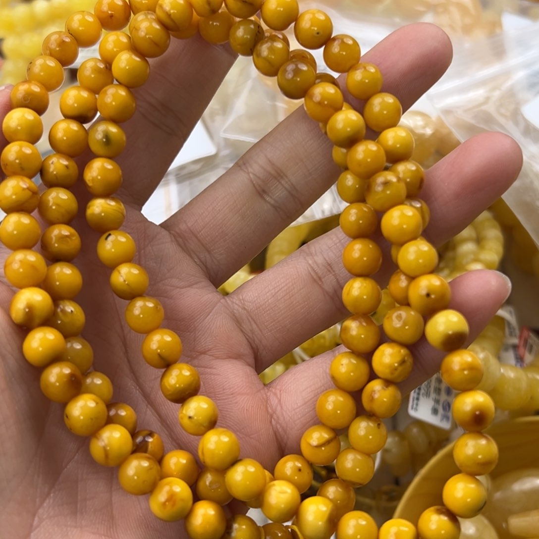 琥珀珠宝奇石未镶嵌