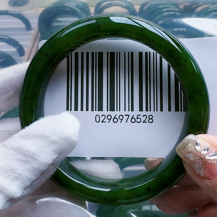 和田玉（碧玉）手镯未镶嵌5657