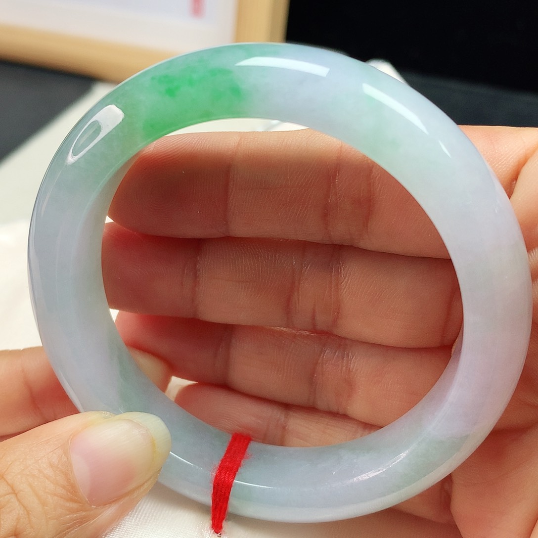 未镶嵌手镯翡翠翡翠手镯240