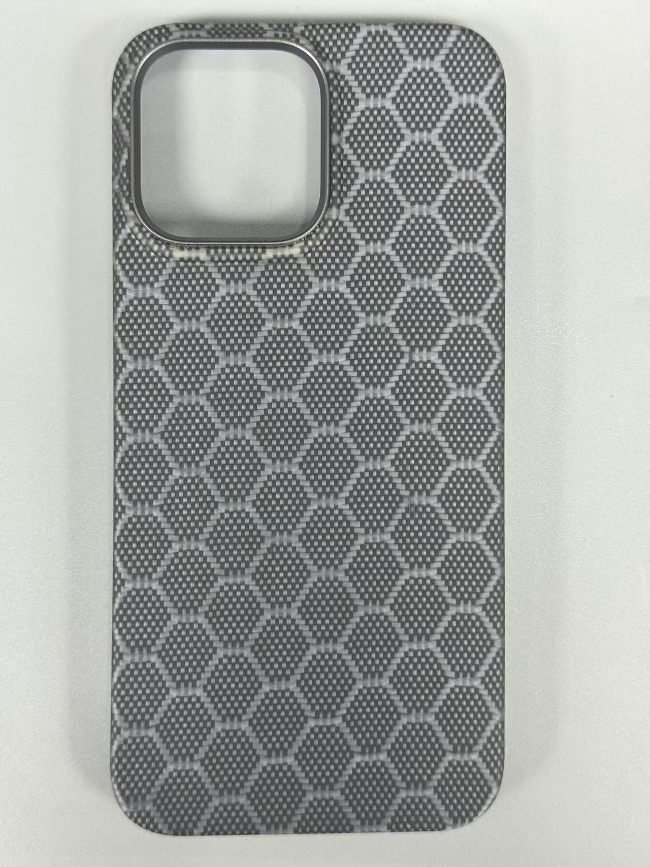 适用于苹果12/13/14/15系列凯夫拉芳纶纤维碳纤维裸机手感手机壳。