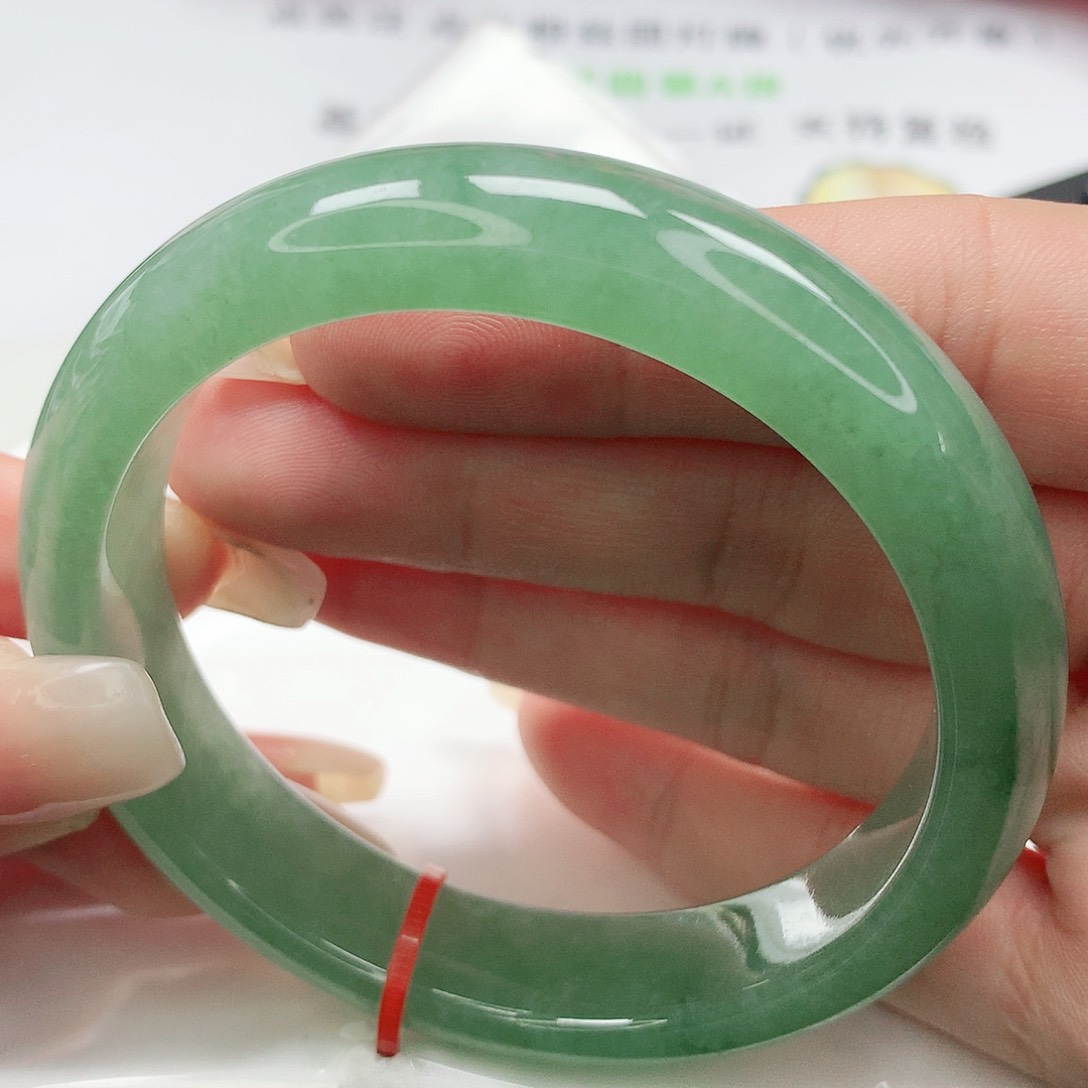 【闪购商品】翡翠手镯未镶嵌缅甸天然A货翡翠