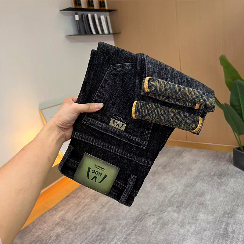 2025新款秋季爆款轻奢高端牛仔裤男士简约百搭弹力直筒休闲长裤子