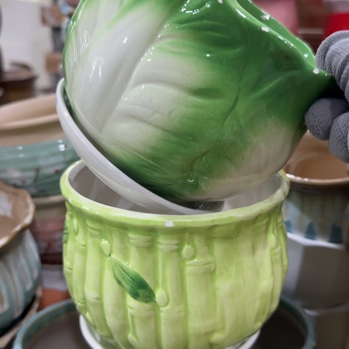 凑9米包邮，有孔，陶瓷花盆