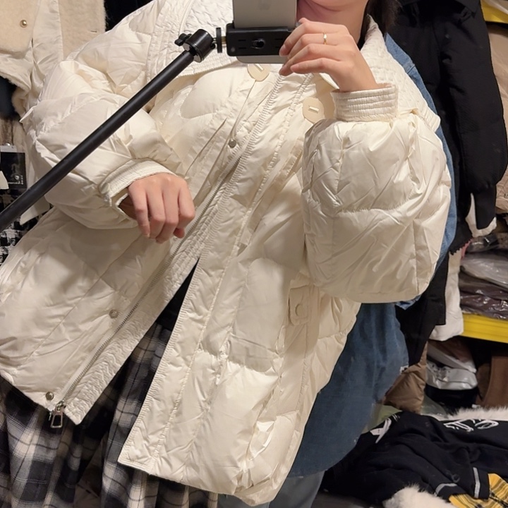 全新无暇奶白色加绒130克