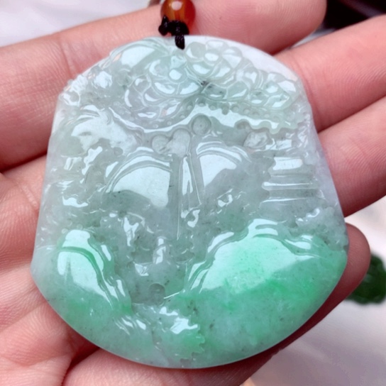 翡翠吊坠(不含链)未镶嵌