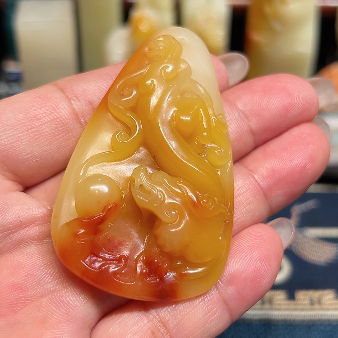 寿山石印石李*白三彩芙蓉