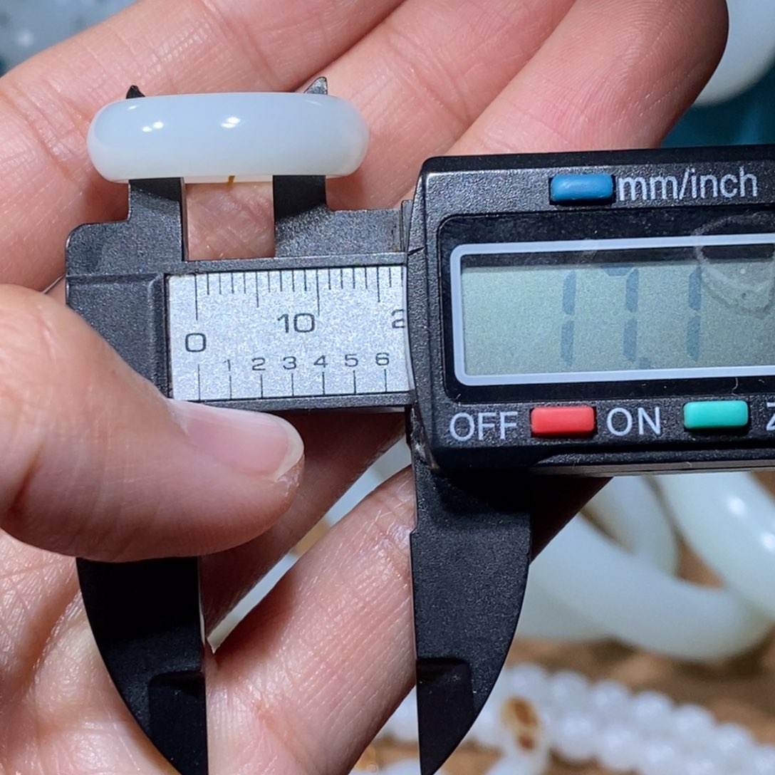 和田玉戒圈未镶嵌