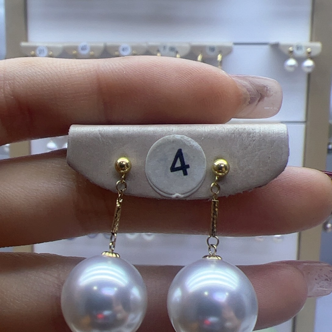 淡水珍珠耳饰18K金镶嵌