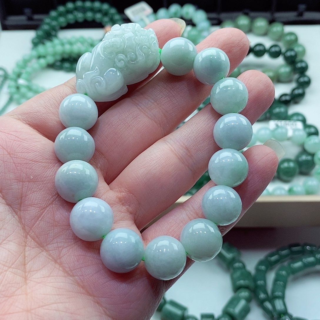 毛衣链未镶嵌翡翠