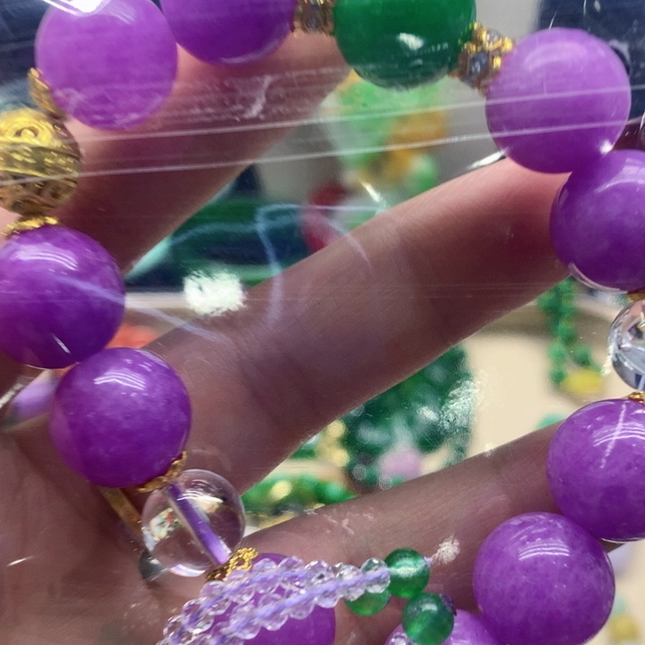 翡翠颈饰未镶嵌吊坠