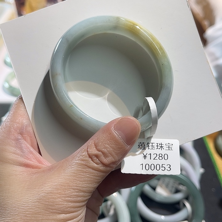 翡翠未镶嵌手镯纯天然缅甸翡翠手镯