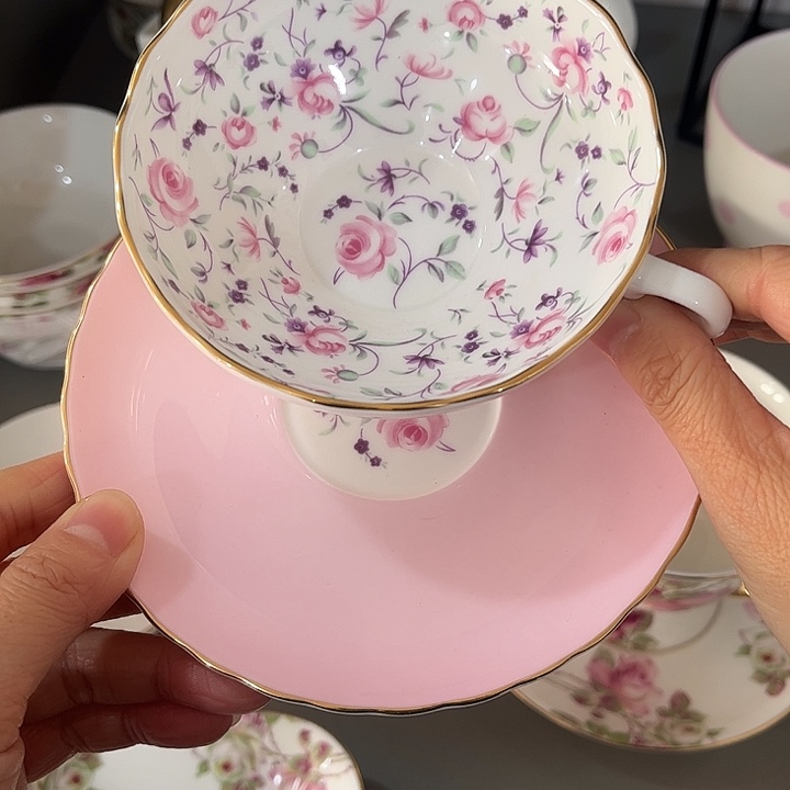 瓷片骨瓷玫瑰荷口杯碟一套